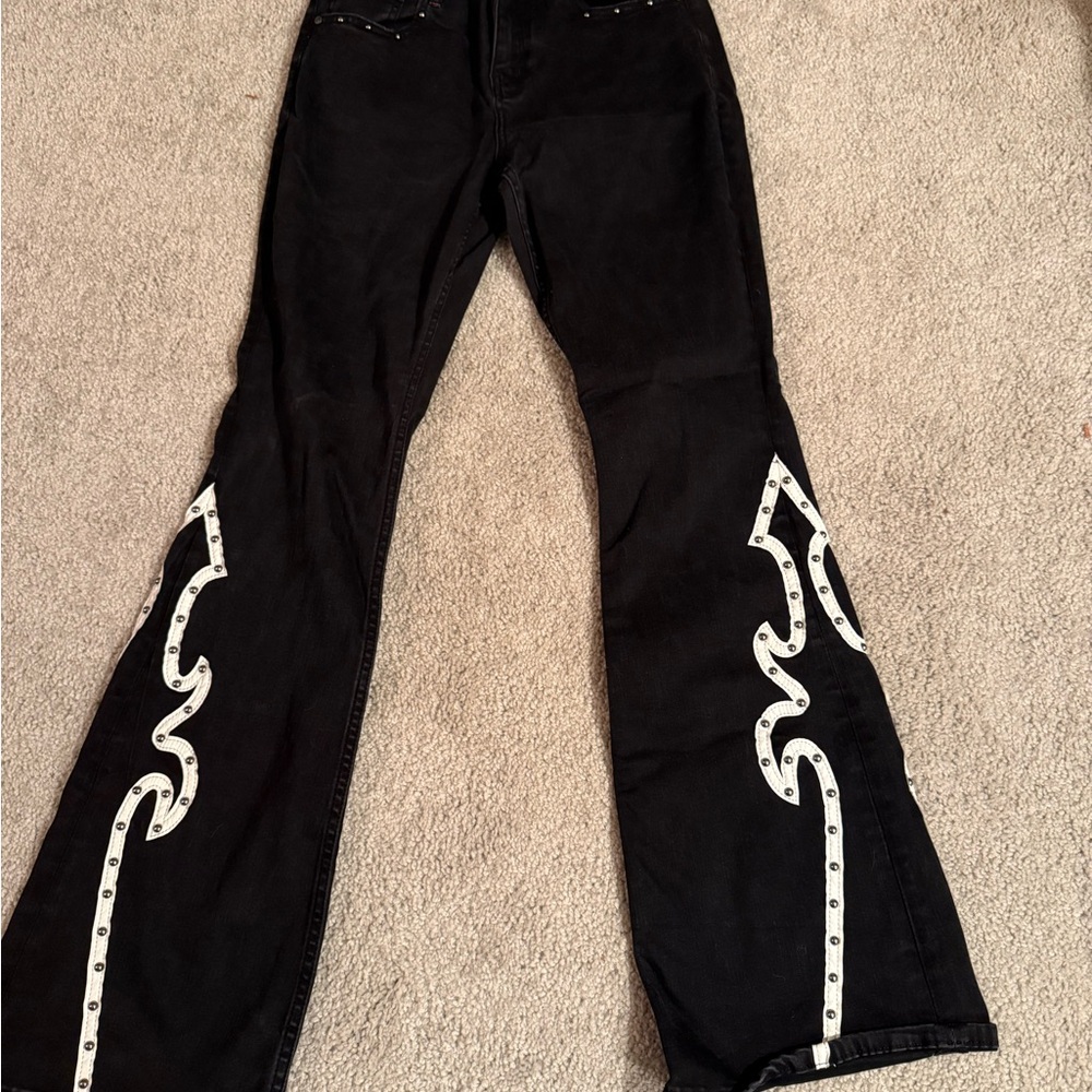 Idyllwind Classic Black Apparel